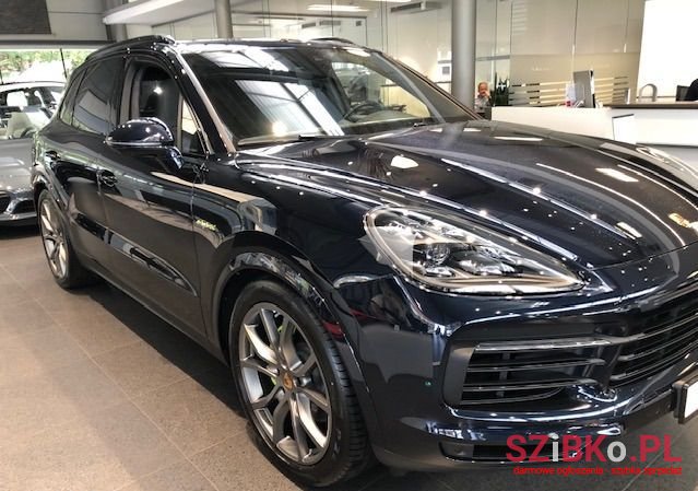 2018' Porsche Cayenne photo #1