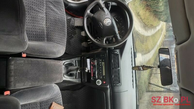 1996' Volkswagen Passat photo #1