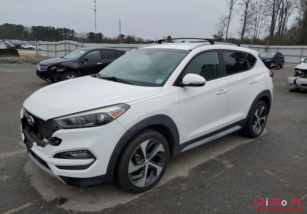 2017' Hyundai Tucson photo #2