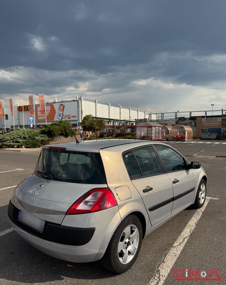 2003' Renault Megane 1.6 Avantage photo #6