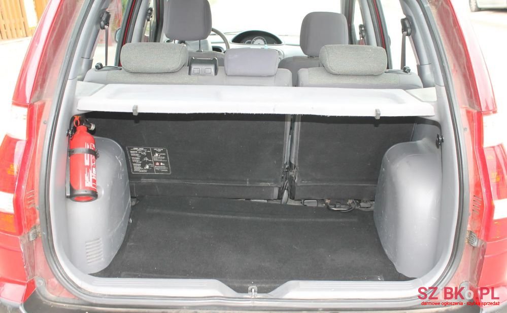 2006' Hyundai Matrix photo #6