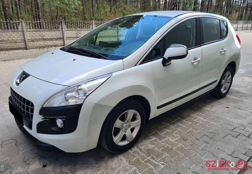 2012' Peugeot 3008 photo #5