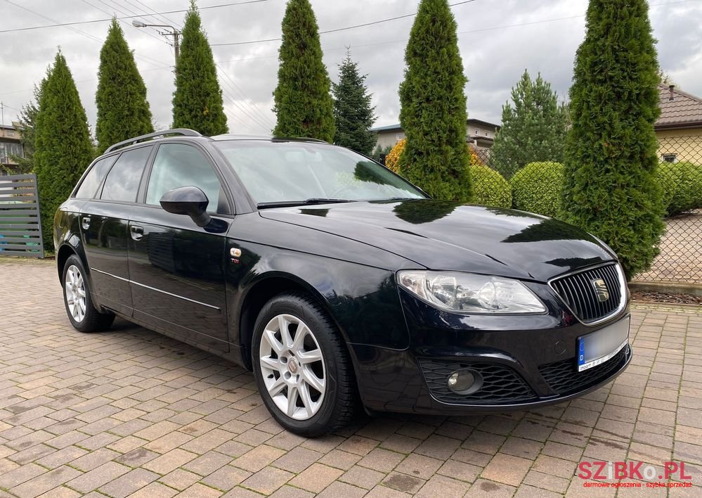 2011' SEAT Exeo photo #2