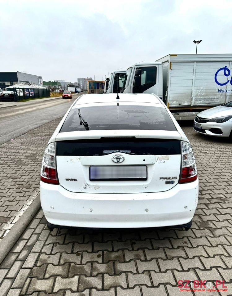 2007' Toyota Prius photo #2