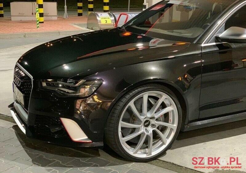 2014' Audi RS6 photo #1
