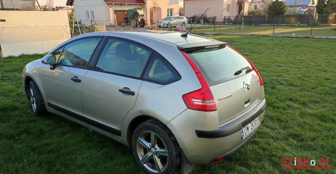 2007' Citroen C4 photo #5