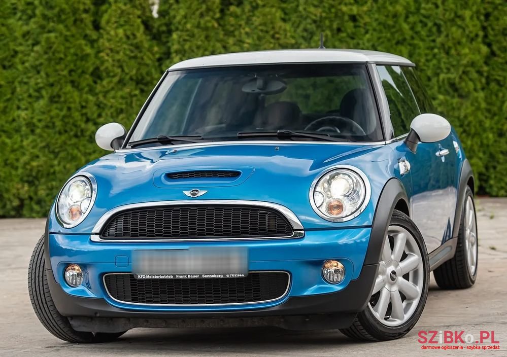2009' MINI Cooper S photo #5