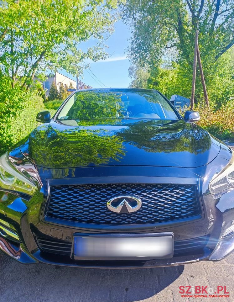 2014' Infiniti Q50 photo #1