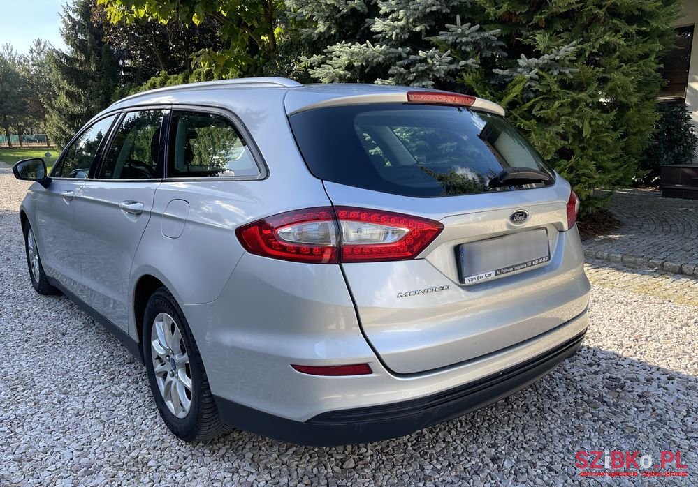 2015' Ford Mondeo photo #4