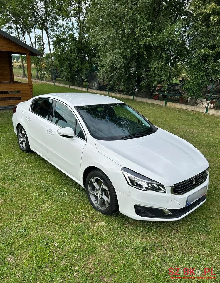 2015' Peugeot 508 photo #3