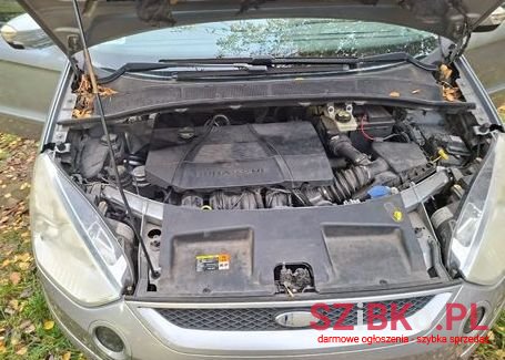 2005' Ford S-Max 2.0 Titanium photo #6