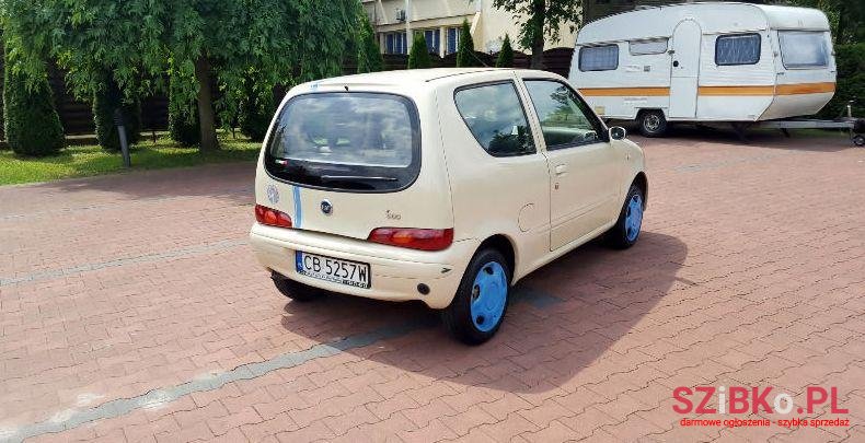 2006' Fiat Seicento photo #1