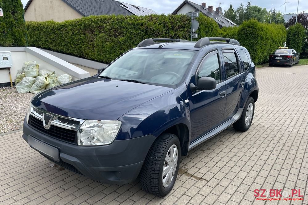 2011' Dacia Duster photo #2