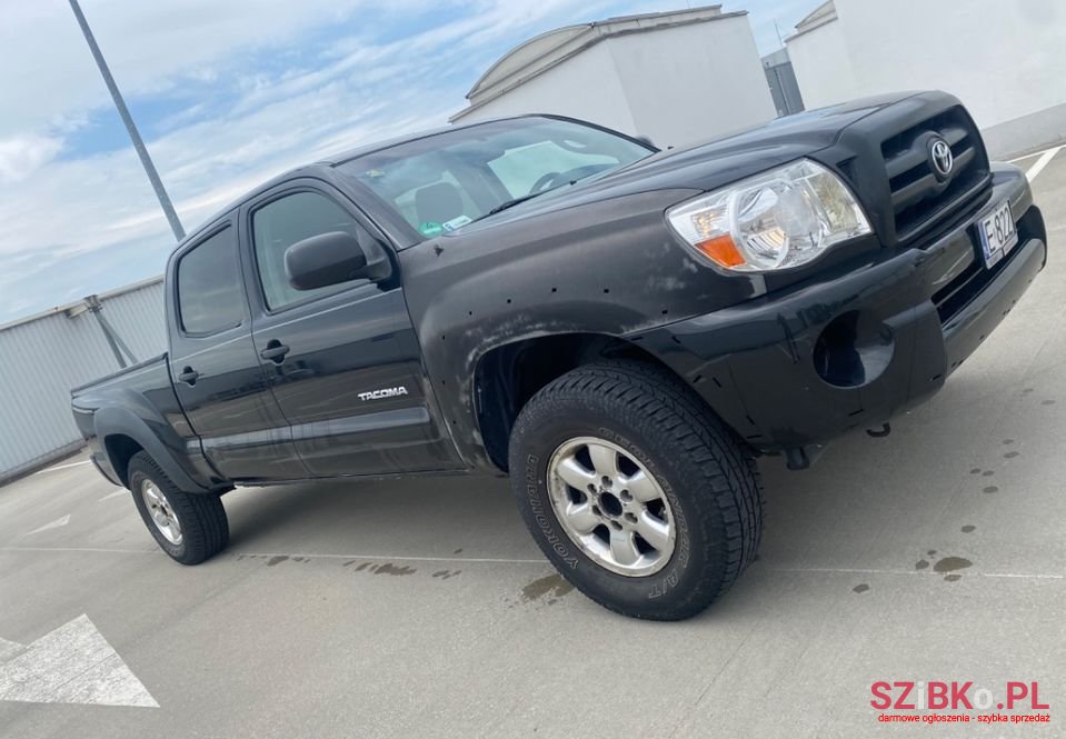 2006' Toyota Tacoma photo #3