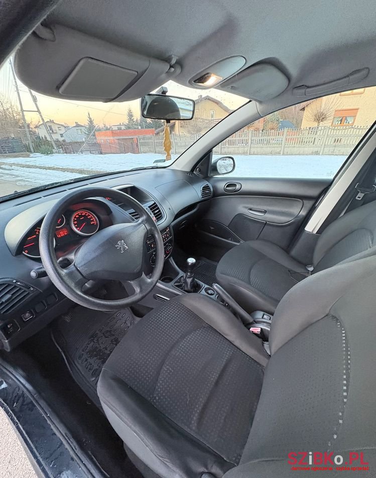 2009' Peugeot 206 Plus photo #3