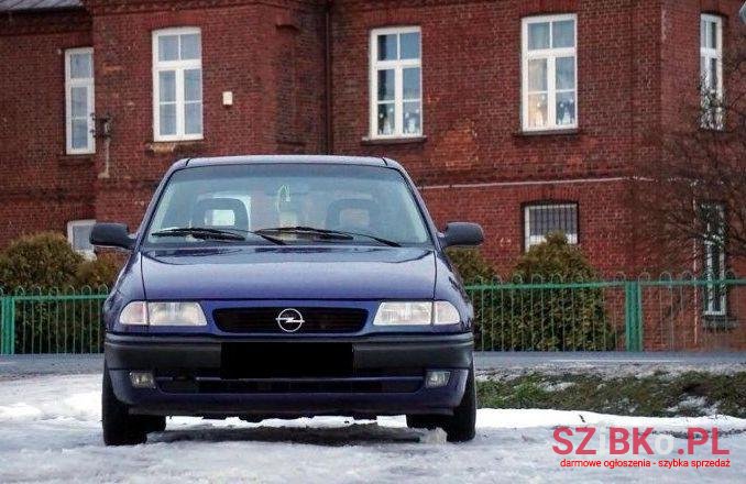 1997' Opel Astra photo #2
