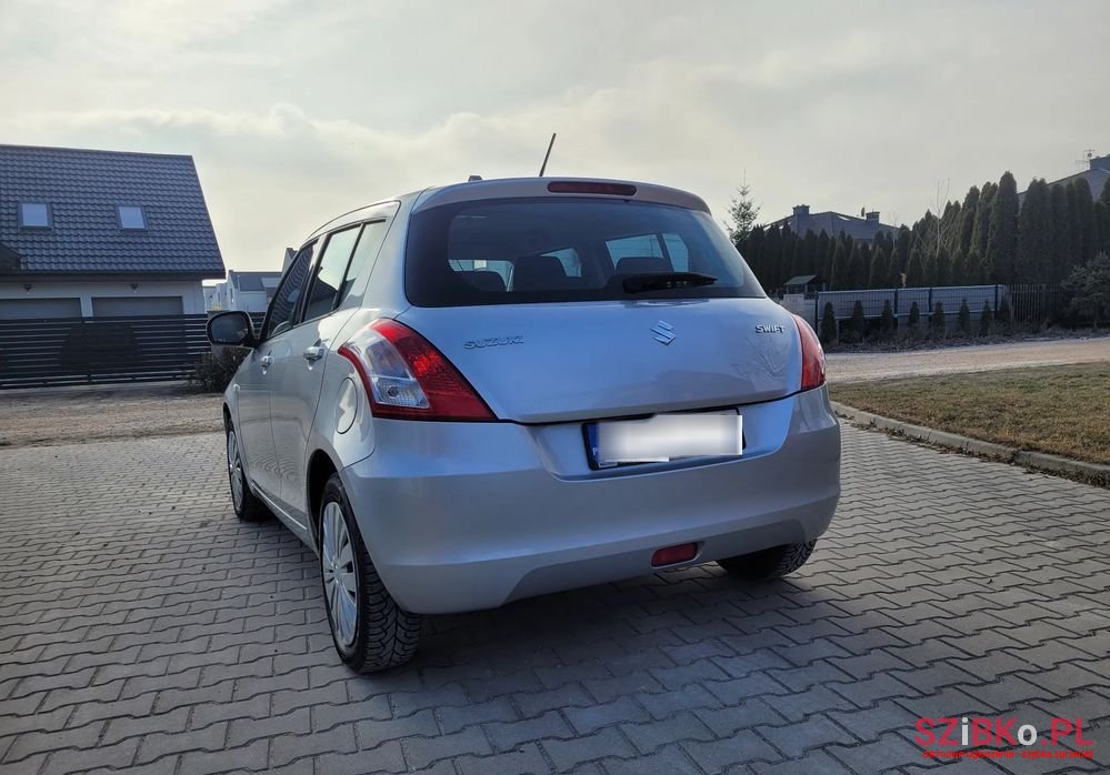 2014' Suzuki Swift 1.2 Comfort photo #4