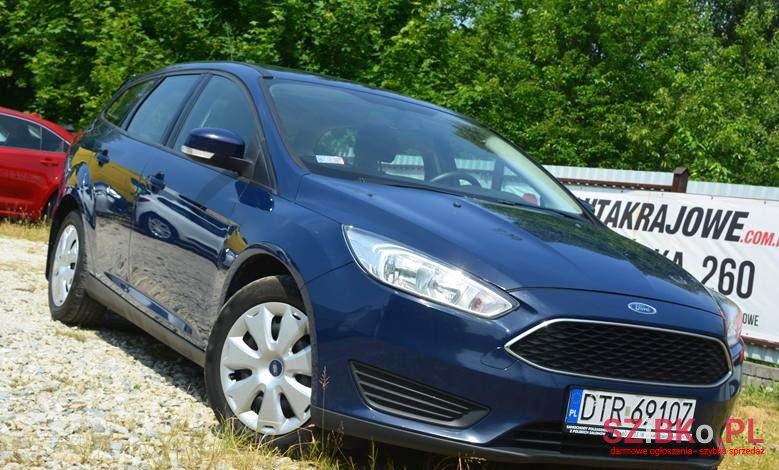 2015' Ford Focus photo #3