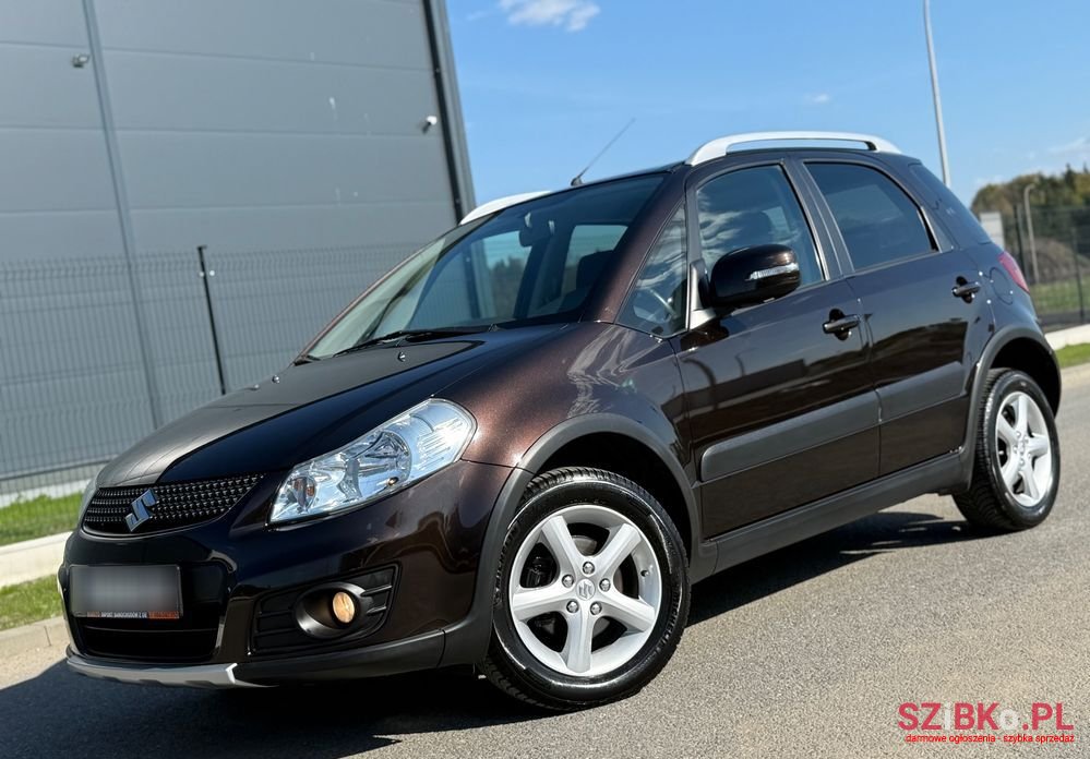 2012' Suzuki SX4 1.6 Premium 4Wd photo #2
