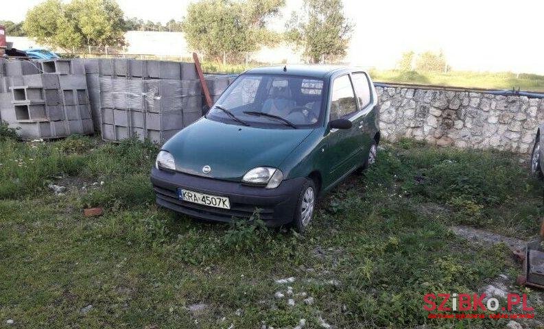 2002' Fiat Seicento photo #1