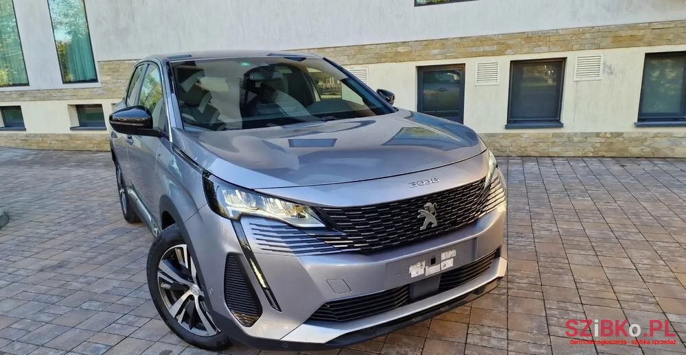 2023' Peugeot 3008 photo #3