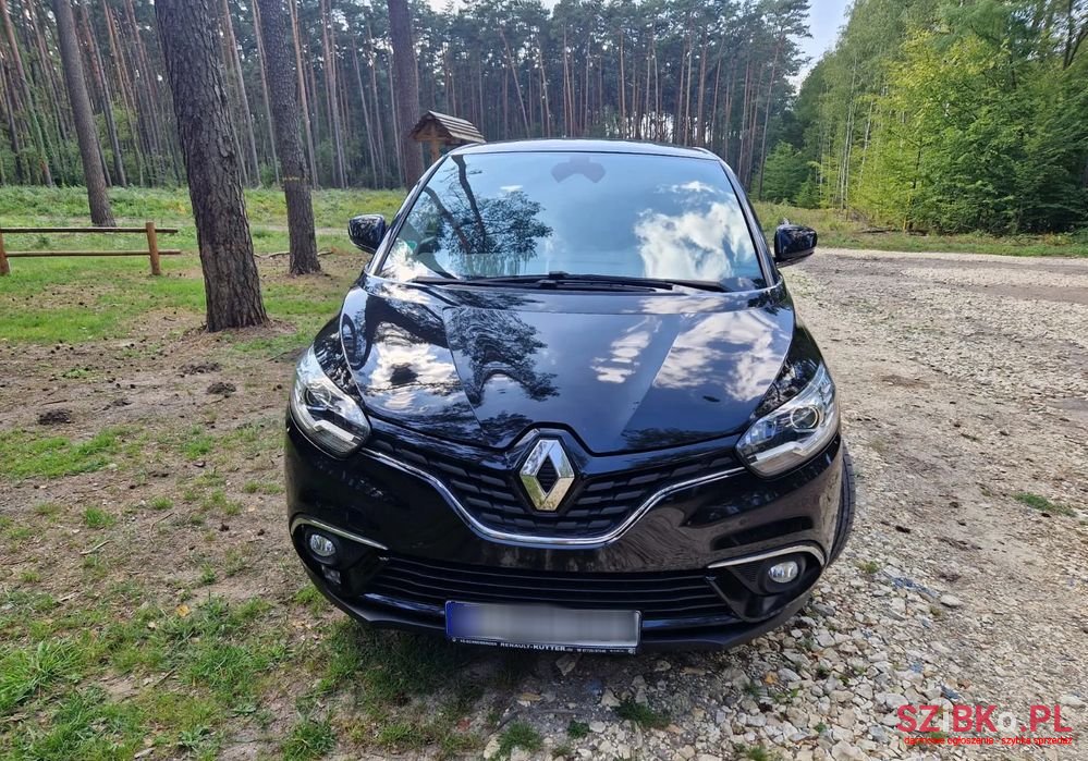 2017' Renault Scenic photo #2