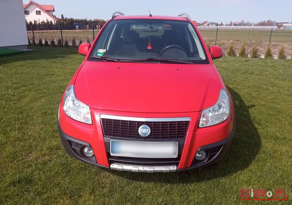 2007' Fiat Sedici photo #1