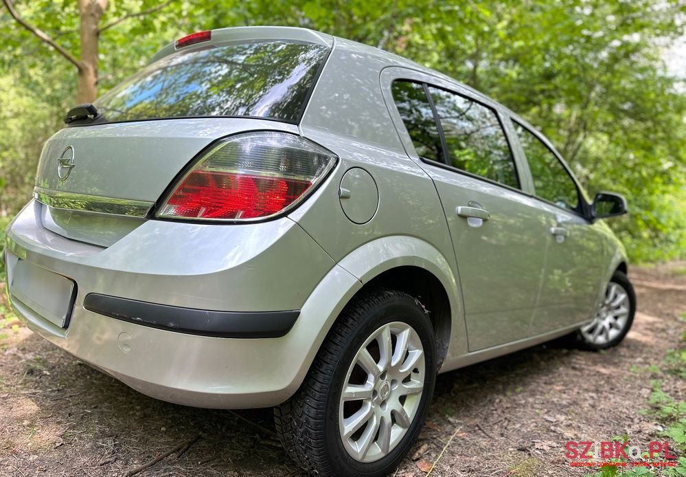 2010' Opel Astra Iii 1.4 photo #4