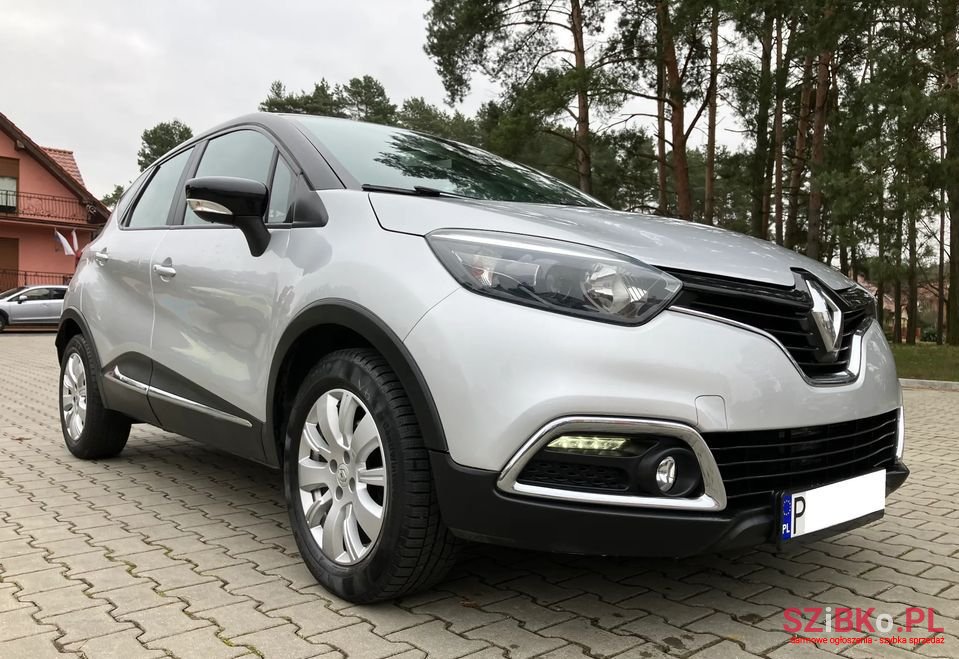 2015' Renault Captur photo #2
