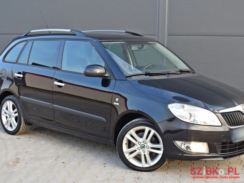 2010' Skoda Fabia photo #5