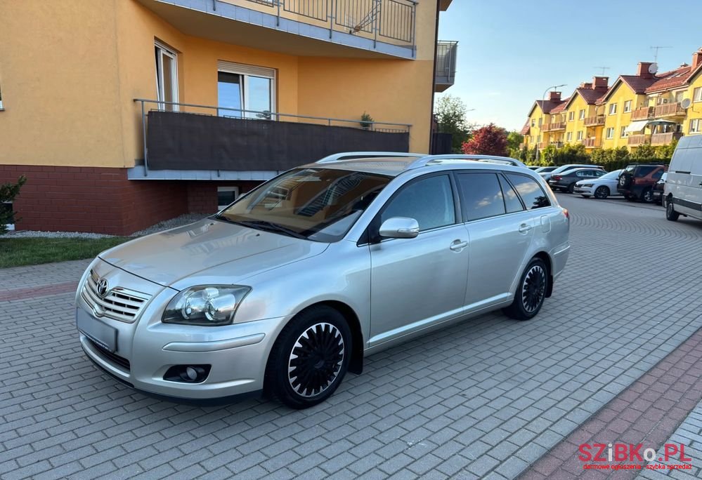 2007' Toyota Avensis 1.8 Vvt-I Executive photo #3