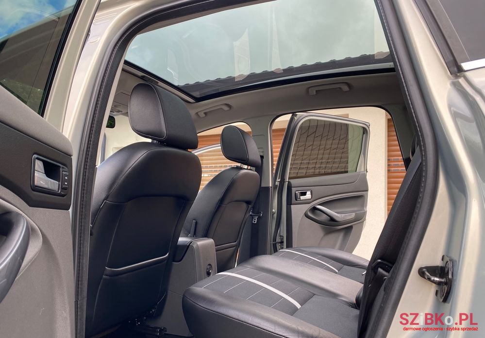 2010' Ford Kuga 2.0 Tdci 4X4 Titanium photo #4