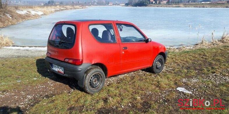 2001' Fiat Seicento photo #1