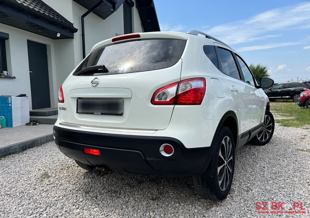 2012' Nissan Qashqai 1.6 360 photo #2