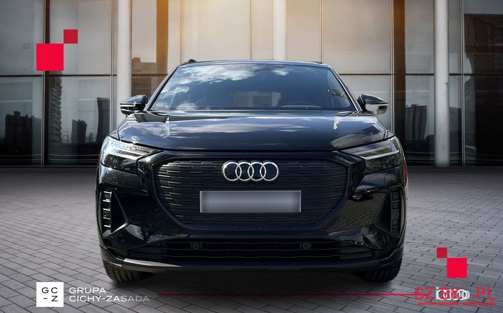 2024' Audi Q4 e-tron photo #2