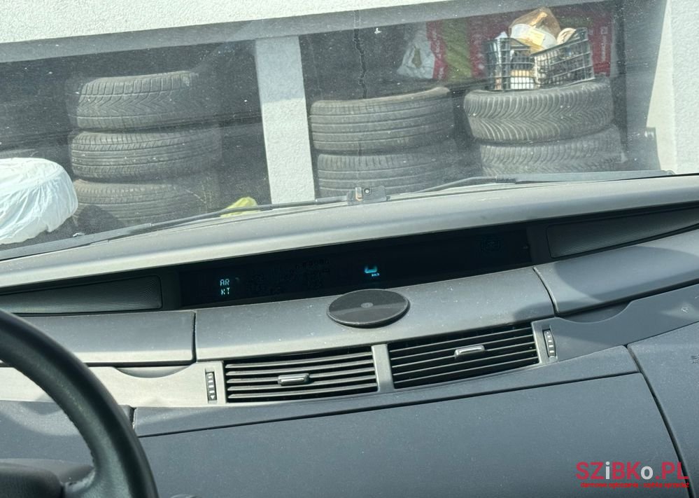 2009' Renault Espace 2.0 Expression photo #6