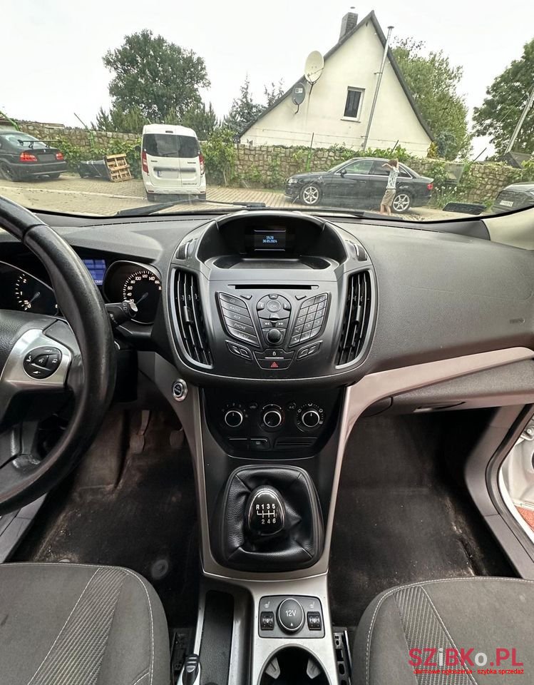 2013' Ford Kuga 2.0 Tdci Trend photo #4