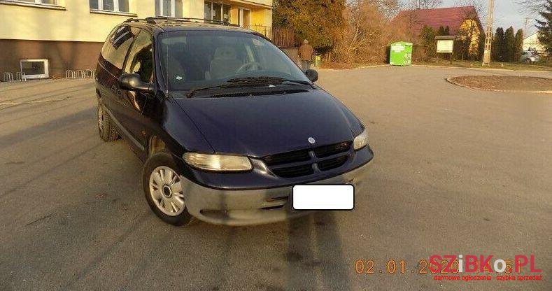 1998' Chrysler Voyager photo #2