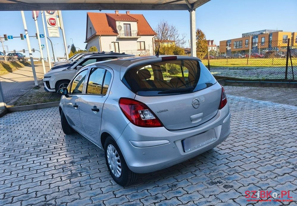2014' Opel Corsa photo #4