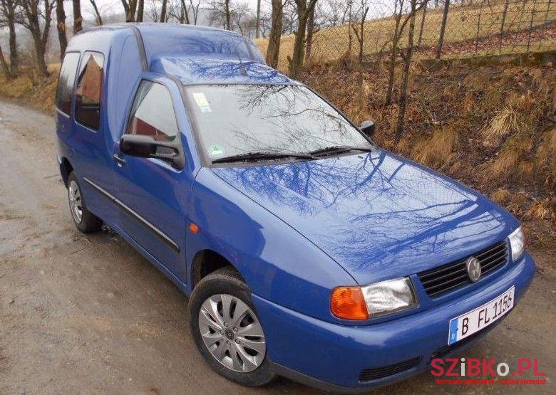 2001' Volkswagen Caddy photo #1