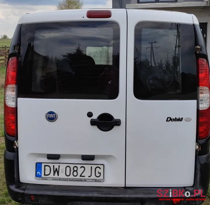 2005' Fiat Doblo photo #5