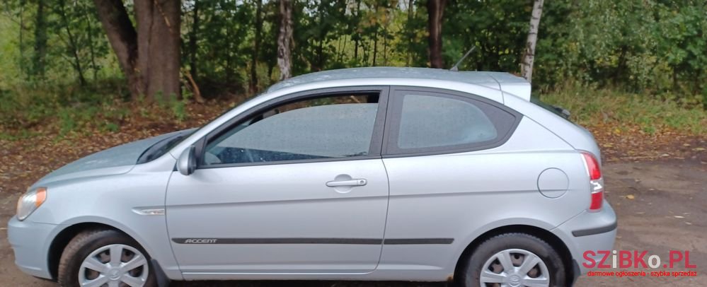 2007' Hyundai Accent photo #3