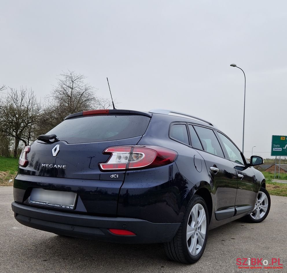 2010' Renault Megane photo #5