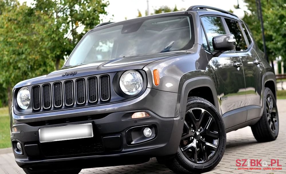 2018' Jeep Renegade photo #4