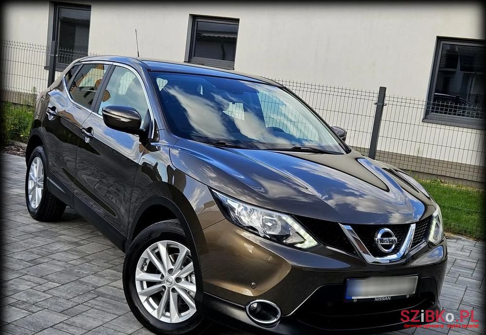 2015' Nissan Qashqai 1.2 Dig-T Tekna photo #1