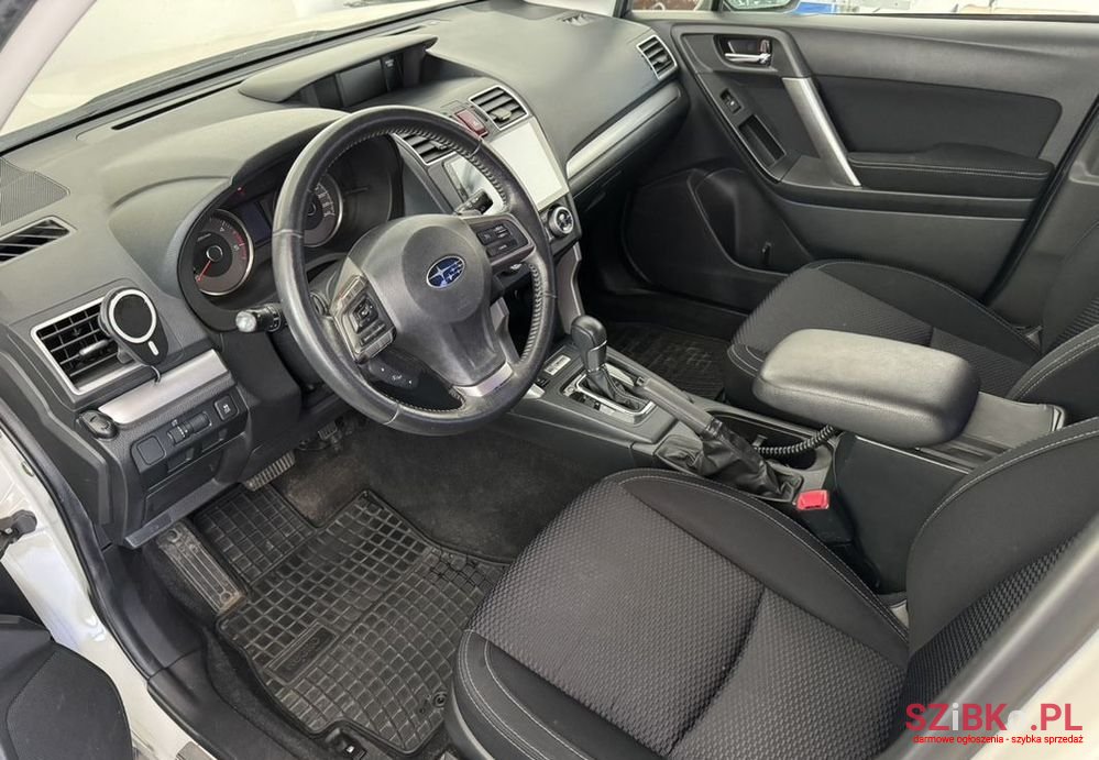 2015' Subaru Forester photo #6