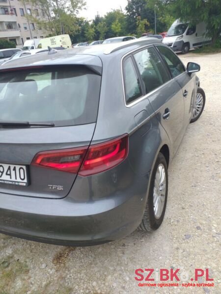 2015' Audi A3 photo #2