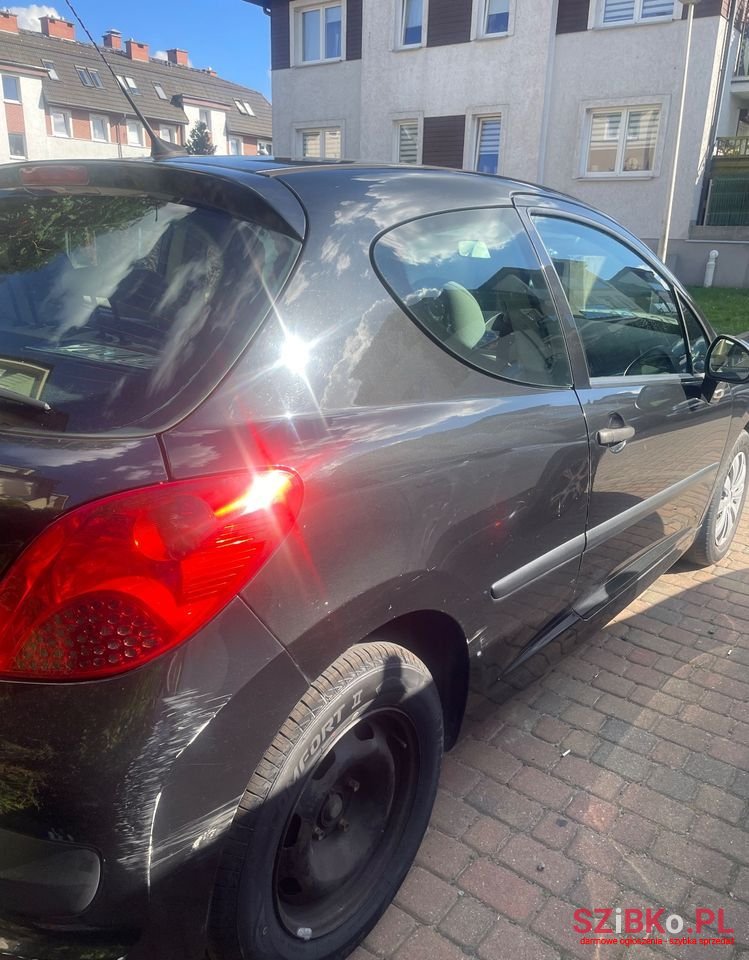2007' Peugeot 207 1.4 Presence photo #4
