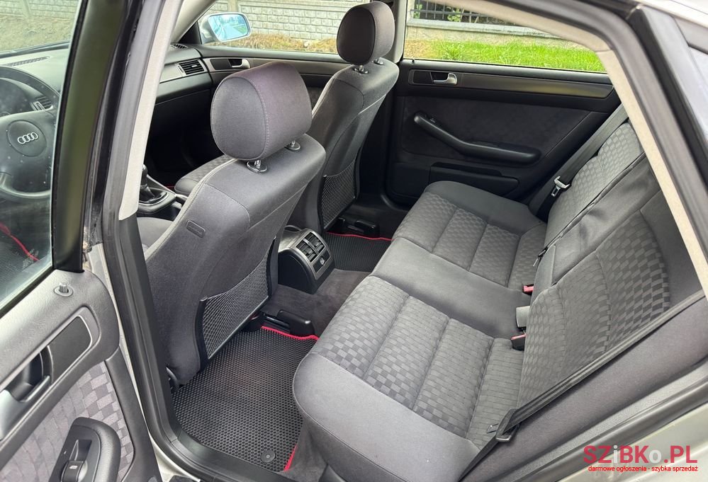 2001' Audi A6 photo #6