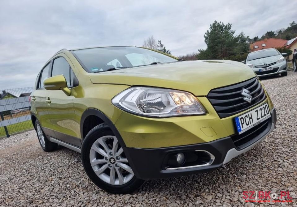 2014' Suzuki Sx4 S-Cross photo #3